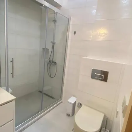 Casa Bianca * أورلا