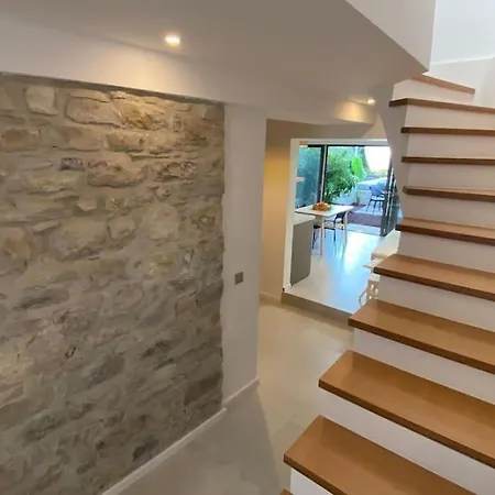 Casa Bianca فيلة أورلا