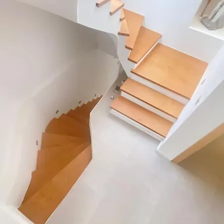 Casa Bianca فيلة أورلا