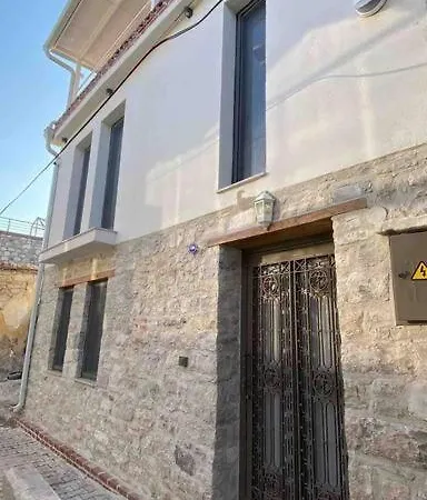Casa Bianca Villa *